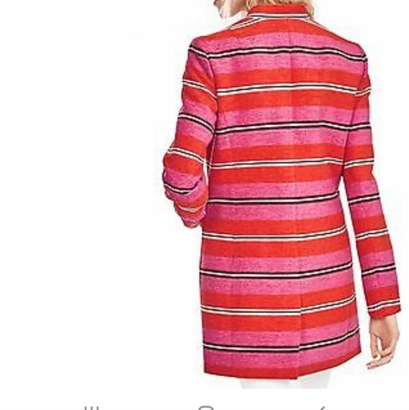 Blazer - Picture 2 of 6